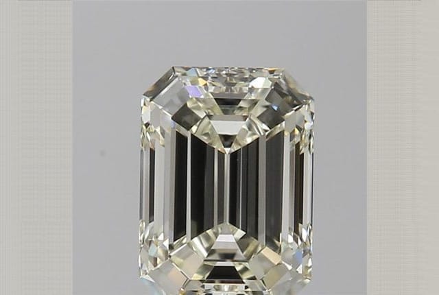 1.04 Carat Emerald Diamond