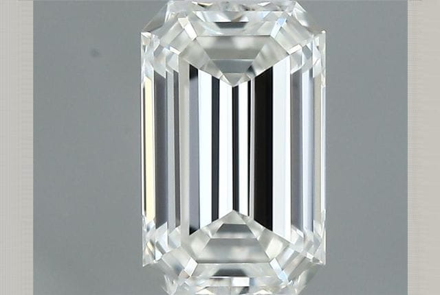 0.30 Carat Emerald Diamond