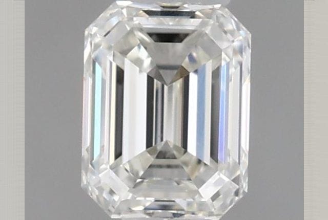 0.30 Carat Emerald Diamond