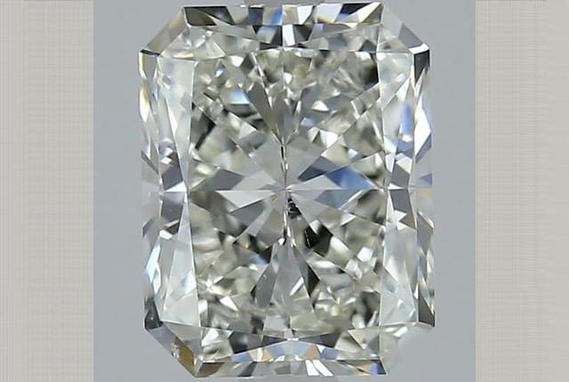 3.01 Carat Radiant Diamond