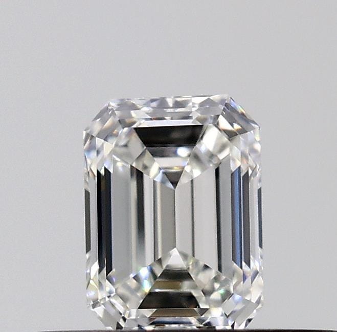 0.30 Carat Emerald Diamond