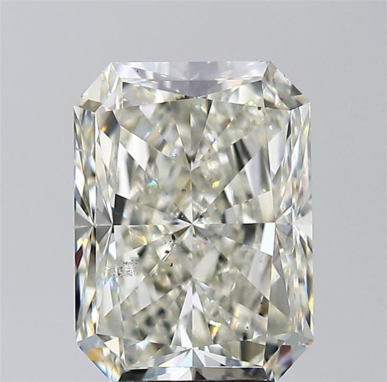 4.02 Carat Radiant Diamond