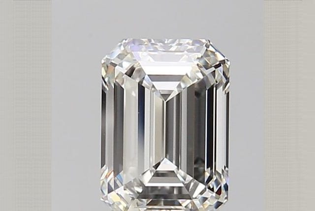 1.00 Carat Emerald Diamond