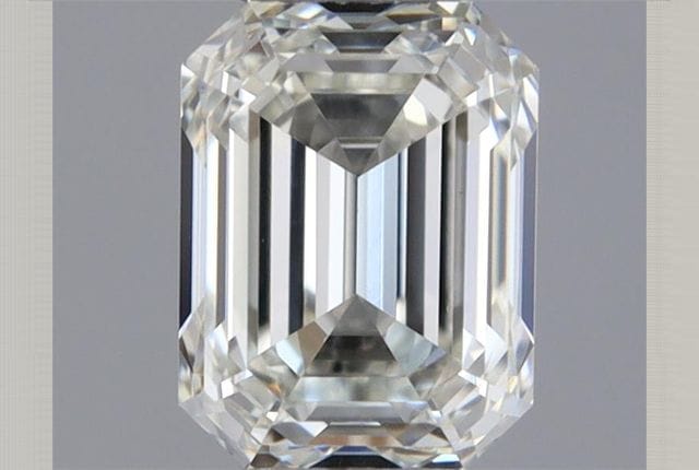 0.37 Carat Emerald Diamond