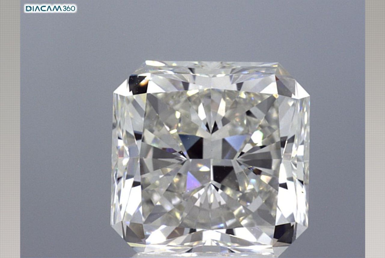 4.01 Carat Radiant Diamond