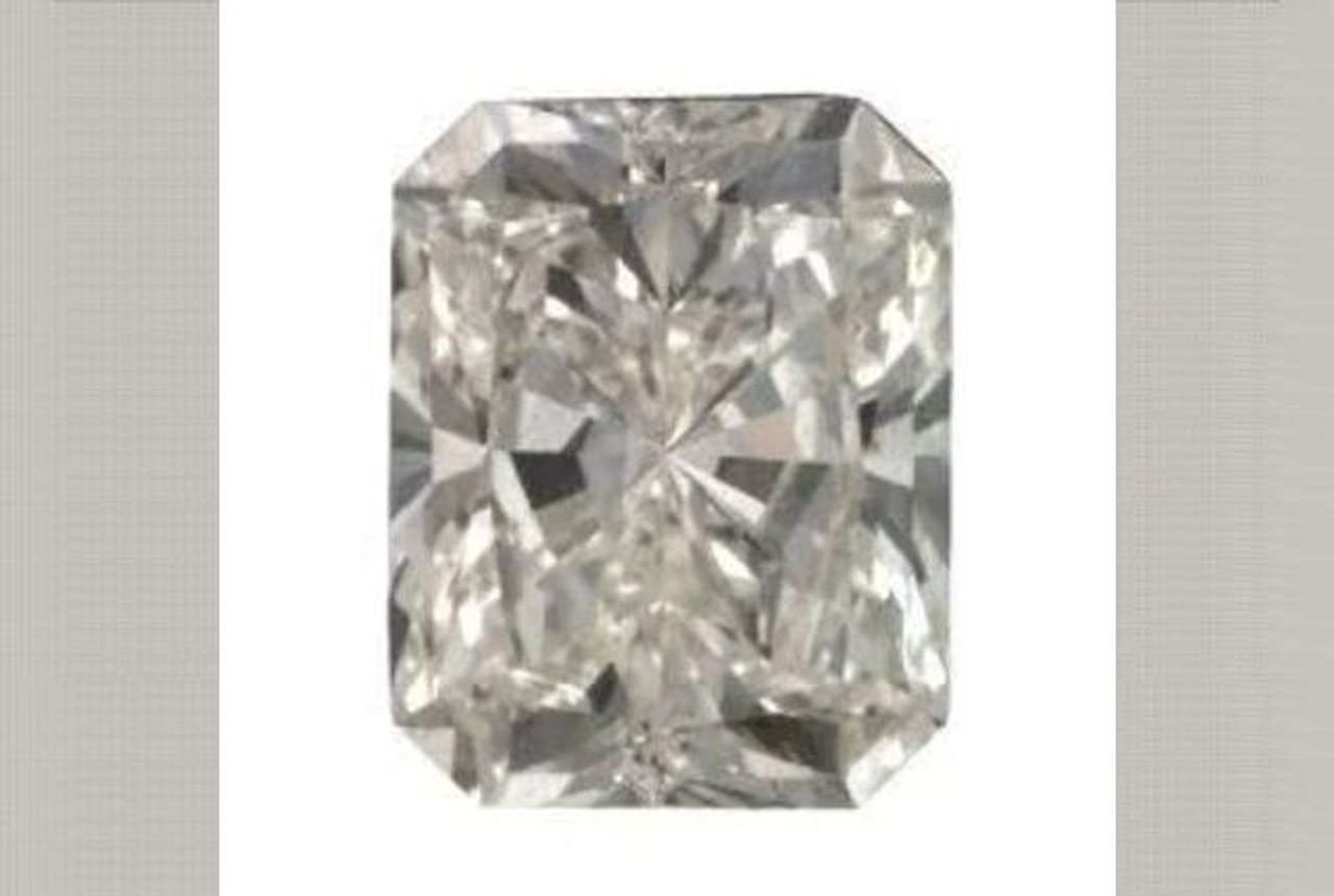 0.90 Carat Radiant Diamond