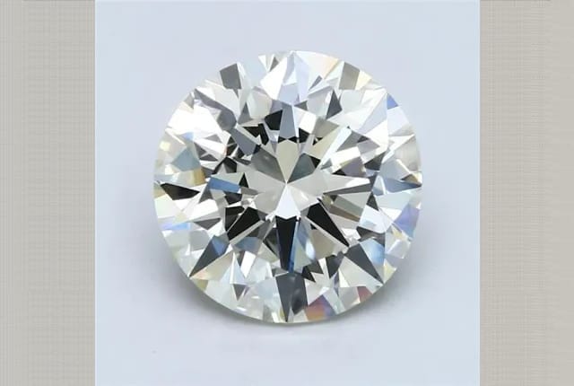 5.01 Carat Round Diamond