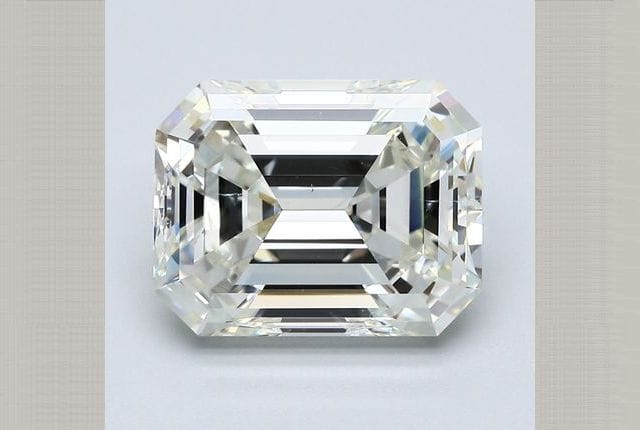 5.04 Carat Emerald Diamond
