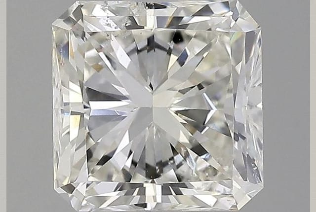 3.02 Carat Radiant Diamond