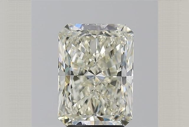3.03 Carat Radiant Diamond