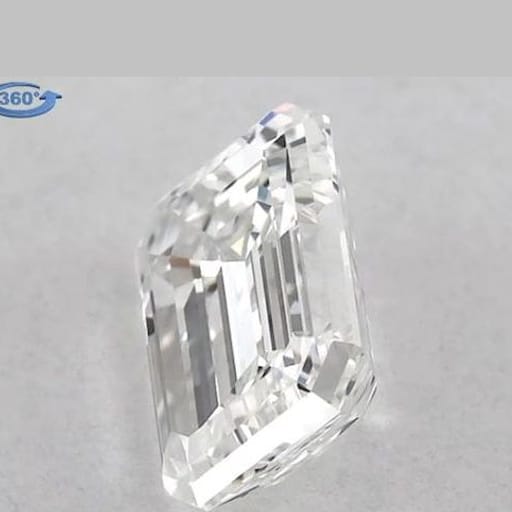 0.46 Carat Emerald Diamond