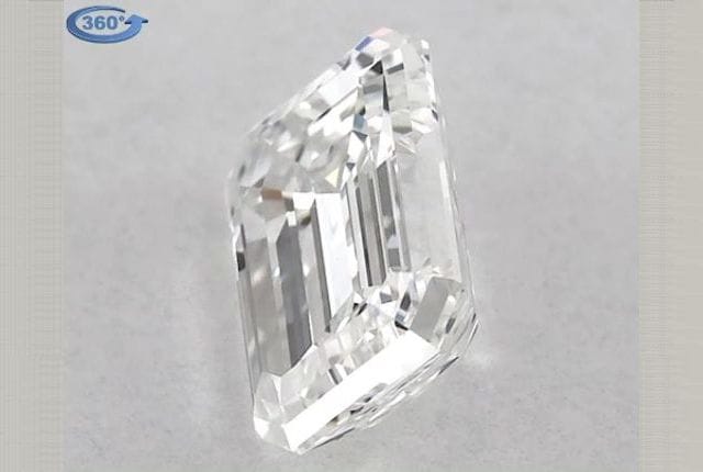 0.46 Carat Emerald Diamond