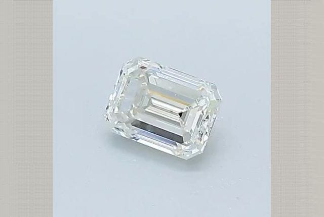 0.35 Carat Emerald Diamond