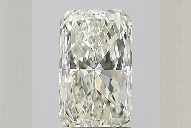 1.50 Carat Radiant Diamond
