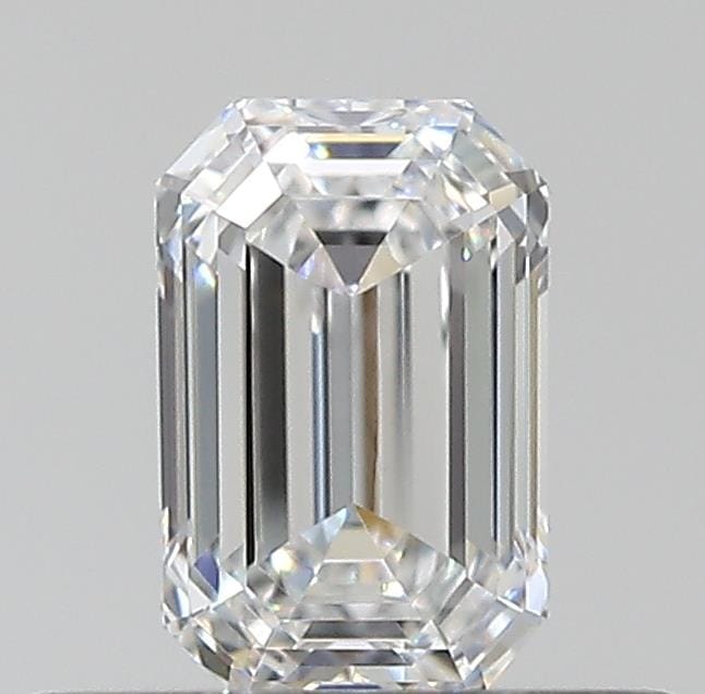 0.37 Carat Emerald Diamond