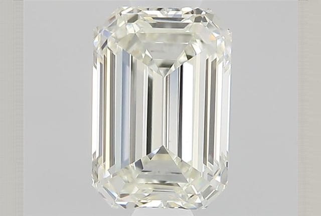 0.49 Carat Emerald Diamond