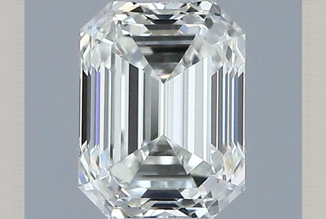 0.30 Carat Emerald Diamond
