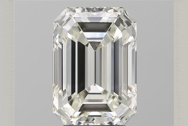 4.22 Carat Emerald Diamond