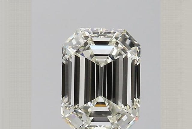 1.01 Carat Emerald Diamond
