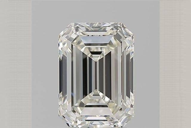 3.52 Carat Emerald Diamond