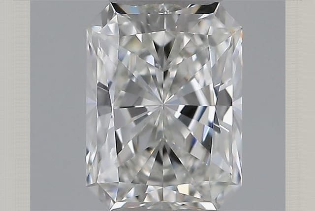 0.41 Carat Radiant Diamond