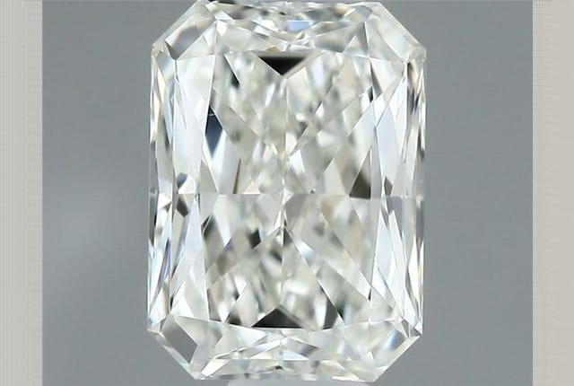 0.34 Carat Radiant Diamond