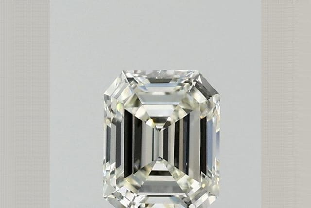 0.30 Carat Emerald Diamond