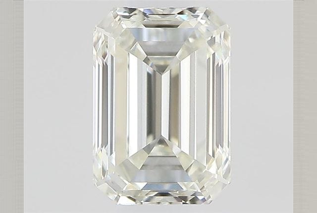 0.33 Carat Emerald Diamond