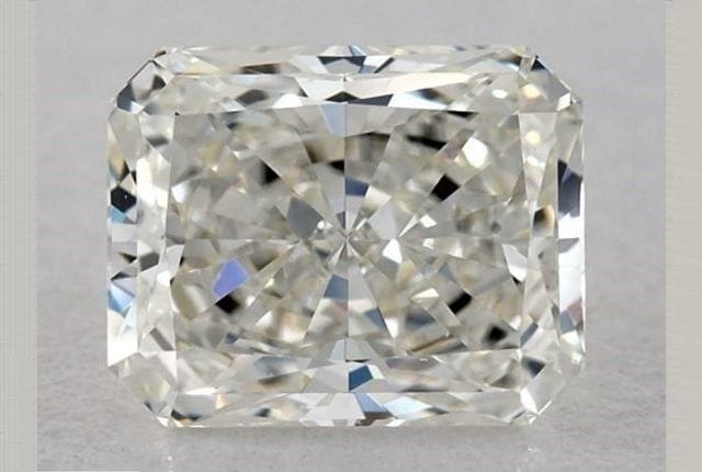 0.94 Carat Radiant Diamond