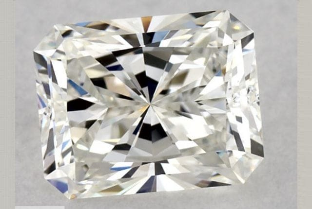 0.90 Carat Radiant Diamond