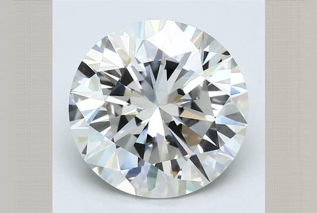 3.99 Carat Round Diamond