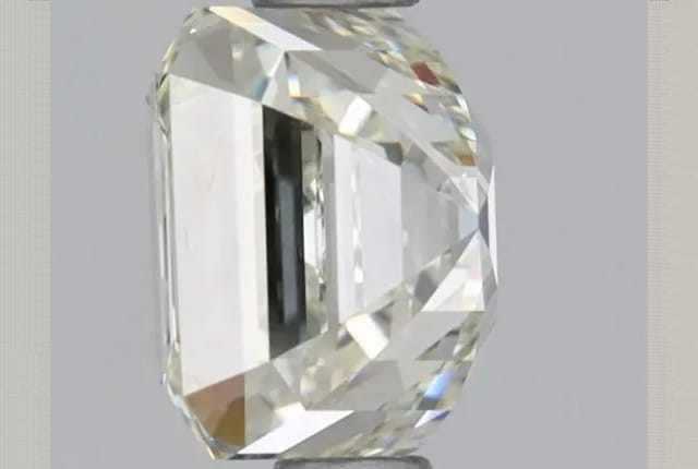 0.90 Carat Asscher Diamond