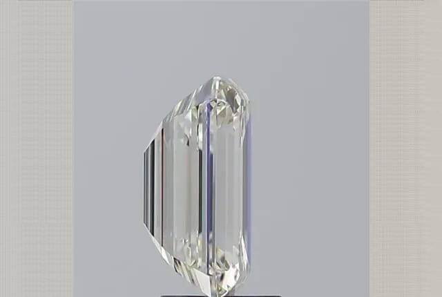 4.01 Carat Emerald Diamond