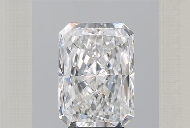 4.01 Carat Radiant Diamond