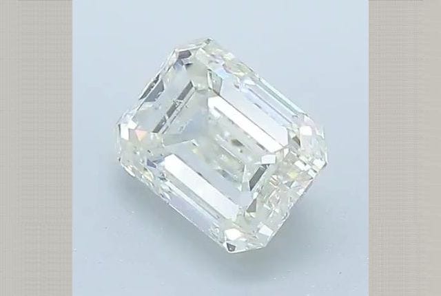 1.00 Carat Emerald Diamond