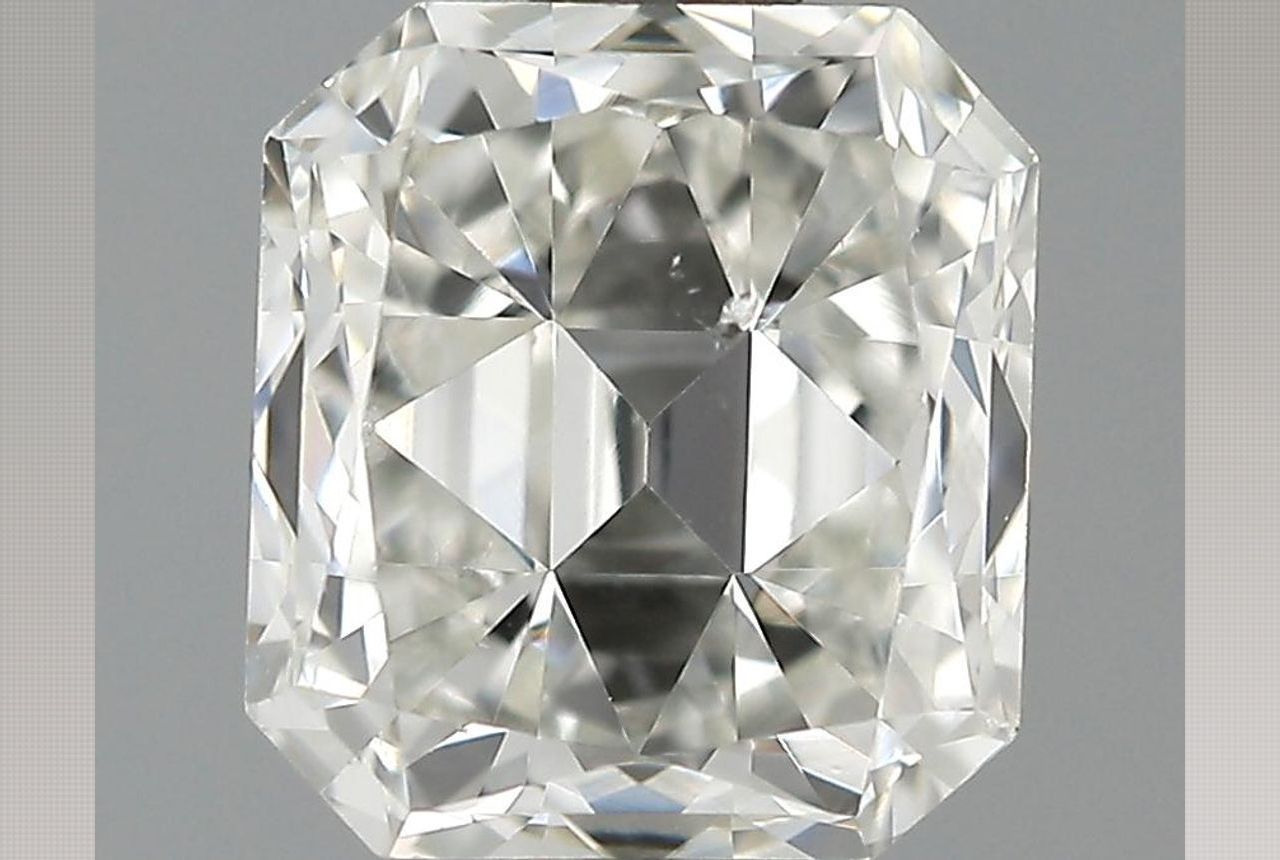 0.88 Carat Radiant Diamond