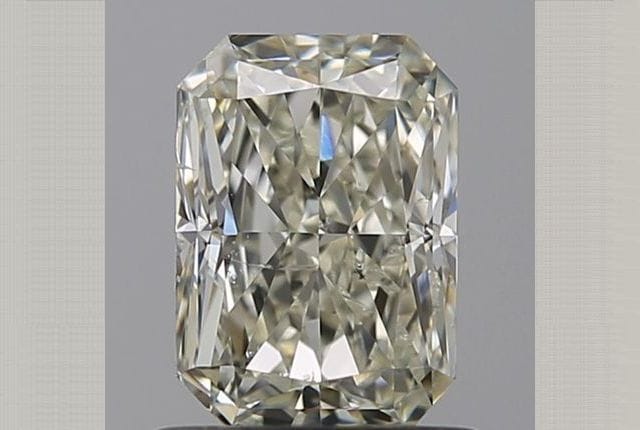 0.90 Carat Radiant Diamond