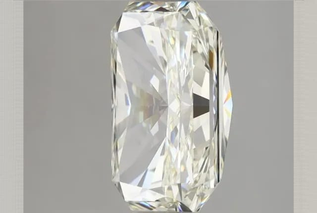 3.13 Carat Radiant Diamond