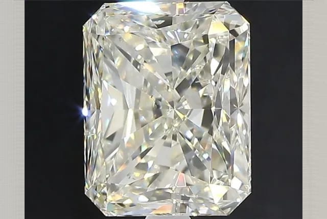 3.50 Carat Radiant Diamond