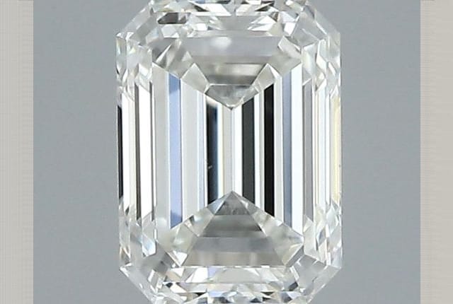 0.31 Carat Emerald Diamond