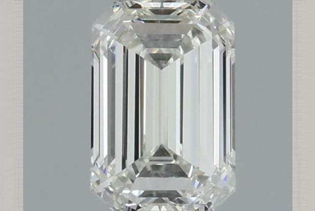 0.30 Carat Emerald Diamond