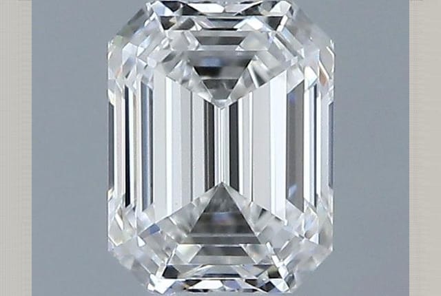 0.30 Carat Emerald Diamond