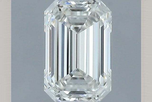 0.30 Carat Emerald Diamond