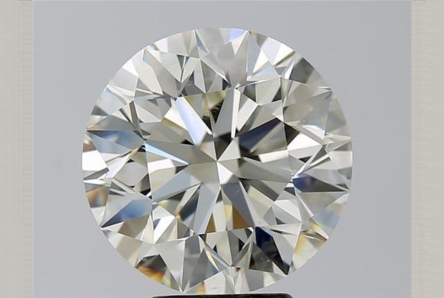 5.01 Carat Round Diamond