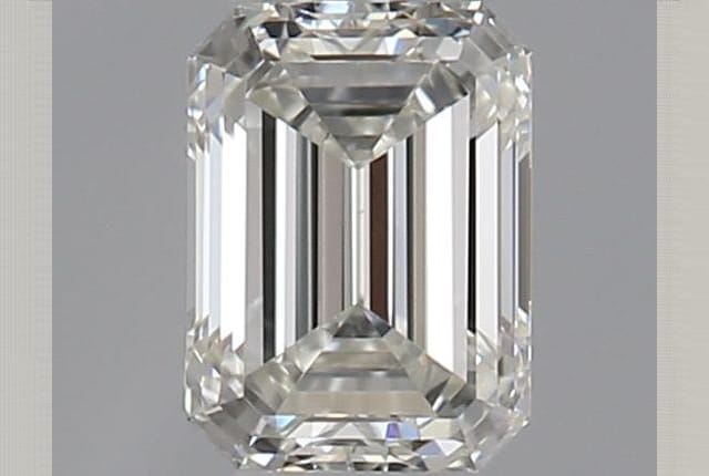 0.31 Carat Emerald Diamond