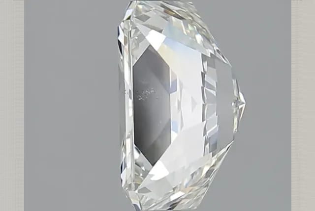 3.02 Carat Radiant Diamond