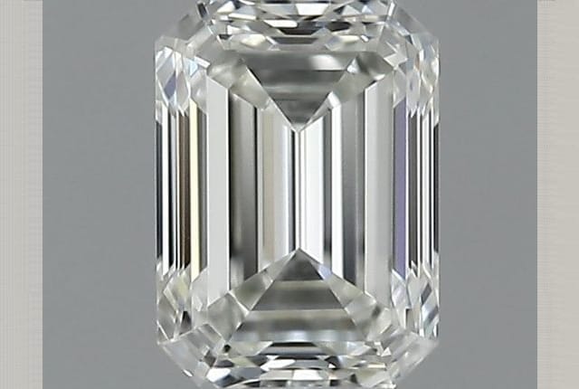 0.30 Carat Emerald Diamond