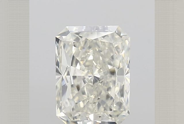 2.00 Carat Radiant Diamond