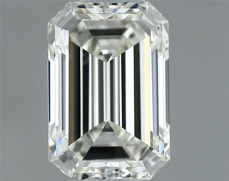 0.32 Carat Emerald Diamond