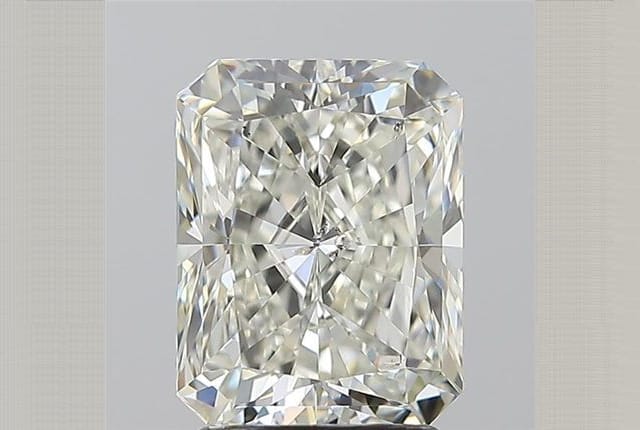 2.50 Carat Radiant Diamond